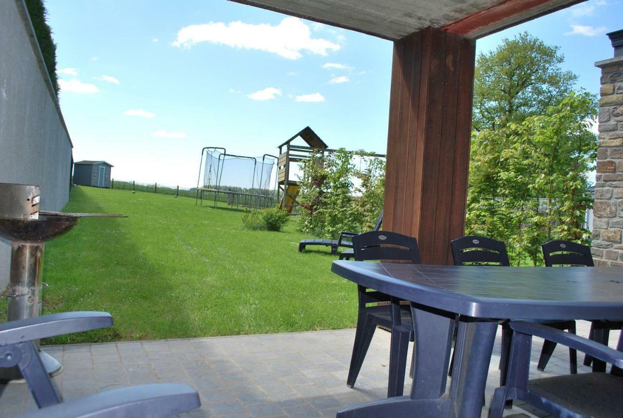 Petite Reine Villa Bertrix Exterior photo